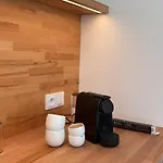 Konopiste アパート